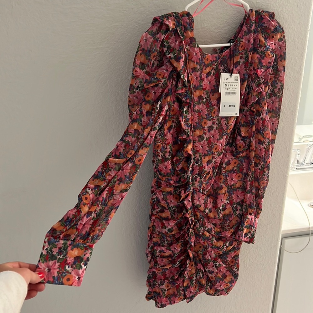 Zara never worn floral